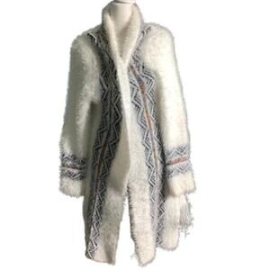 On Blue Aztec Print Open Front Cardigan Women’s Size S/M — Boho, Cozy, Statement